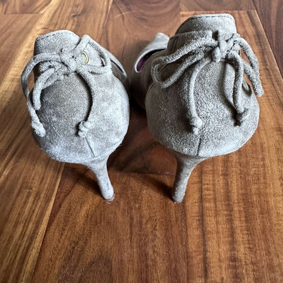 BCBG "Tiarra" Heel - Picture 3 of 6